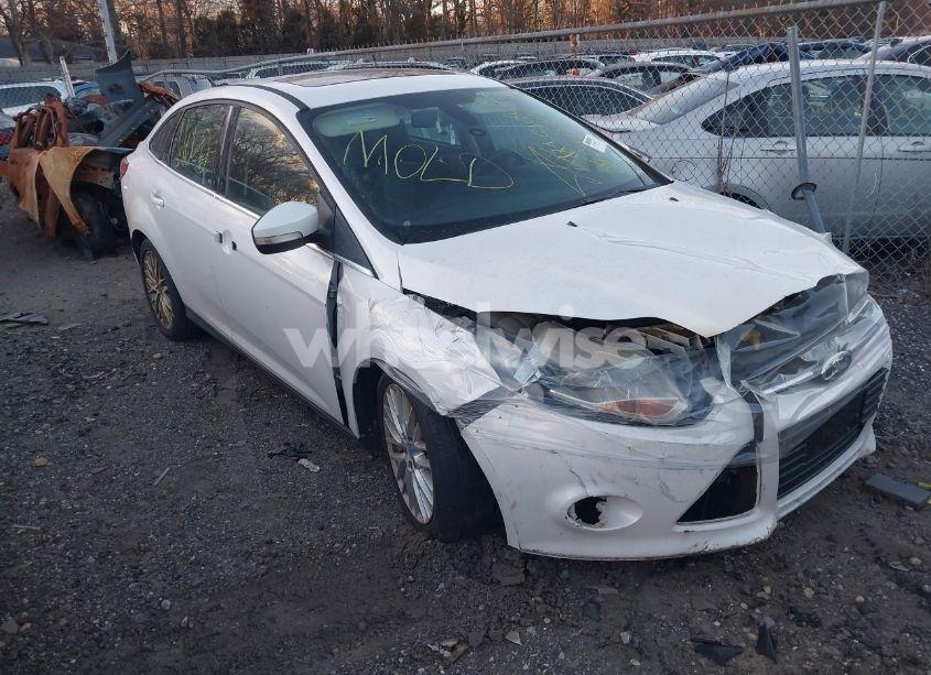 2012 Ford Focus SEL (VIN 1FAHP3H23CL276364) main photo