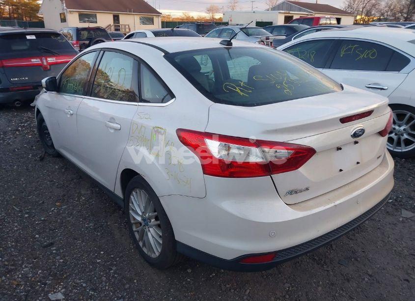 Photo 3 of 2012 Ford Focus SEL (VIN 1FAHP3H23CL276364)