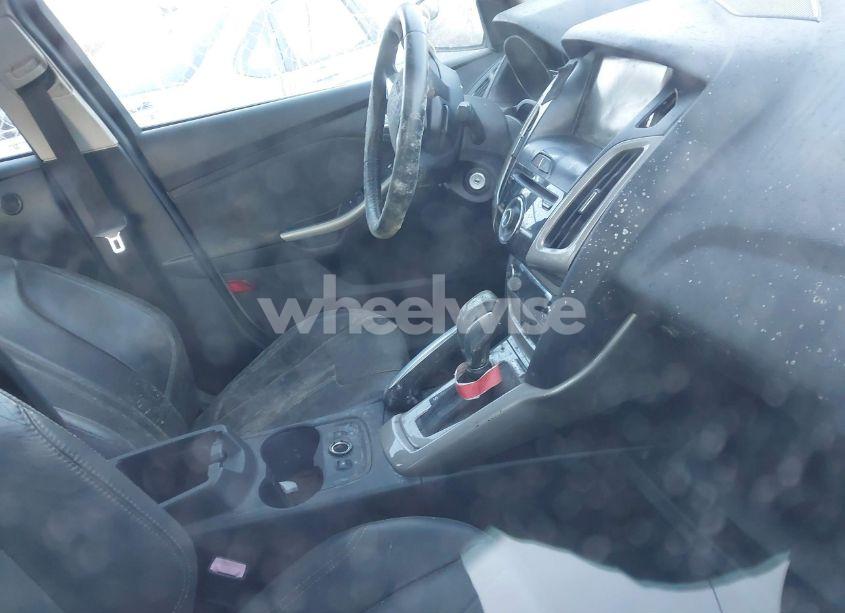 Photo 5 of 2012 Ford Focus SEL (VIN 1FAHP3H23CL276364)