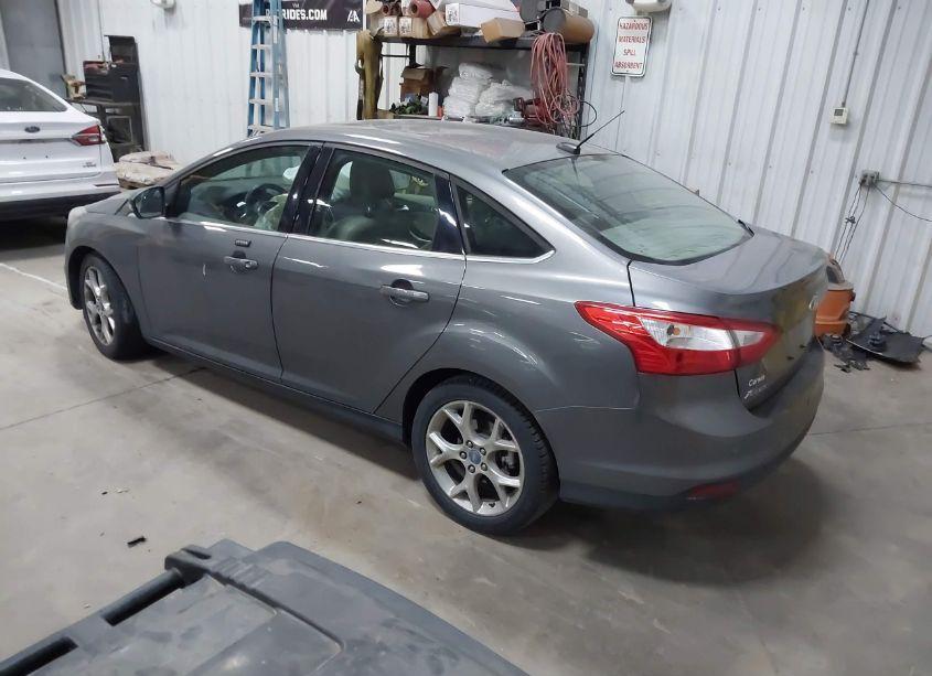Photo 3 of 2012 Ford Focus SEL (VIN 1FAHP3H23CL313879)