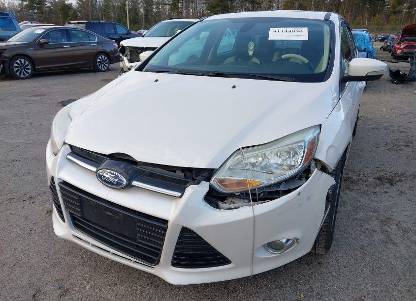 Photo 6 of 2012 Ford Focus SEL (VIN 1FAHP3H23CL460140)