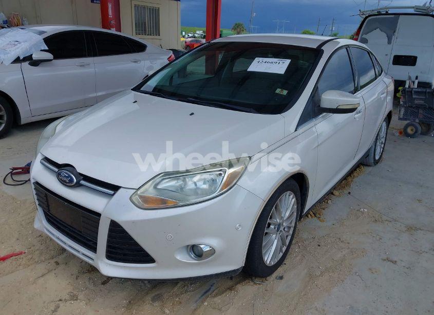 Photo 2 of 2012 Ford Focus SEL (VIN 1FAHP3H23CL473373)