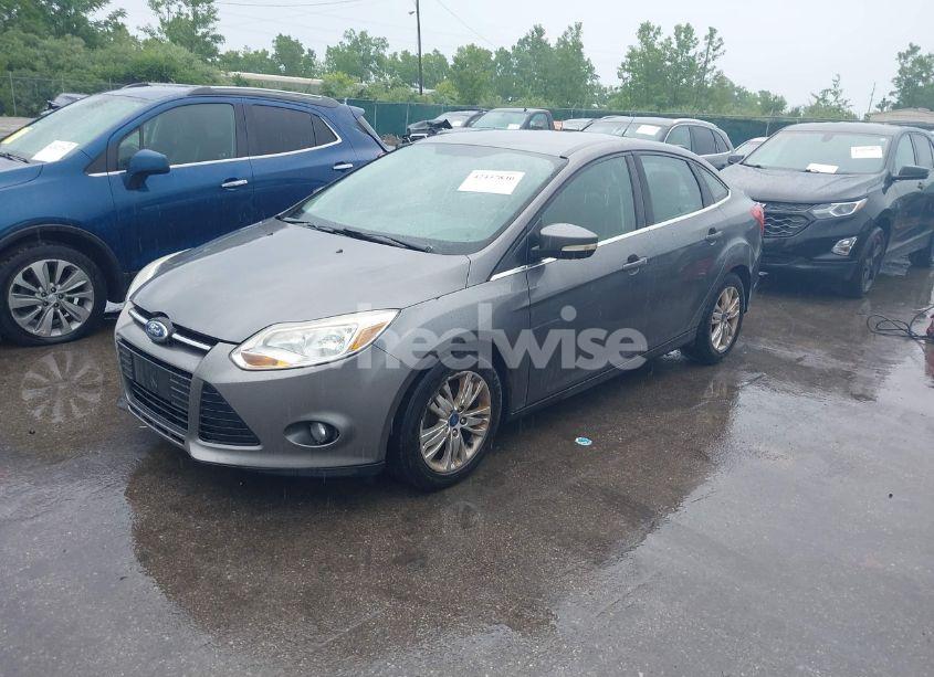 Photo 2 of 2012 Ford Focus SEL (VIN 1FAHP3H24CL142091)