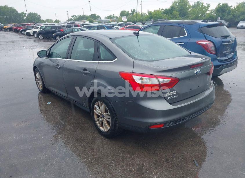 Photo 3 of 2012 Ford Focus SEL (VIN 1FAHP3H24CL142091)