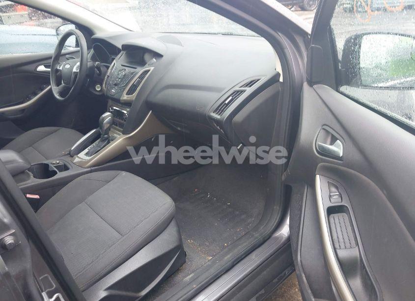 Photo 5 of 2012 Ford Focus SEL (VIN 1FAHP3H24CL142091)