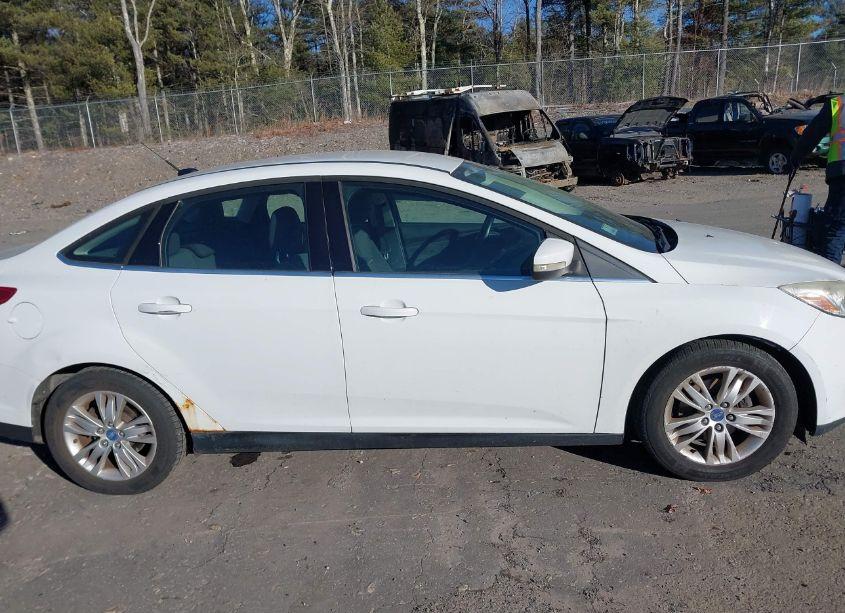Photo 13 of 2012 Ford Focus SEL (VIN 1FAHP3H24CL171543)