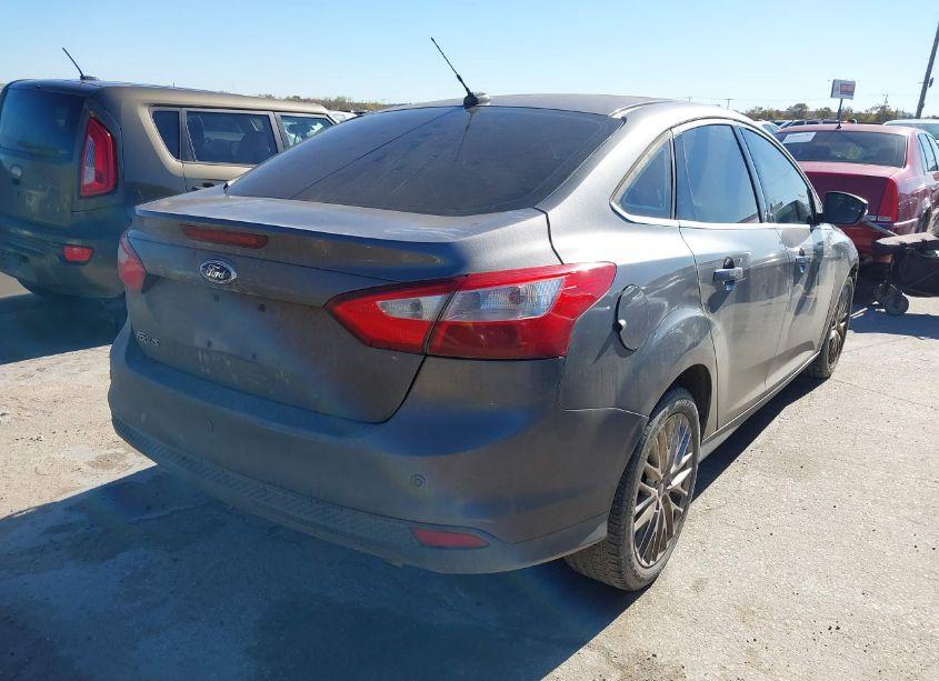 Photo 4 of 2012 Ford Focus SEL (VIN 1FAHP3H24CL176130)