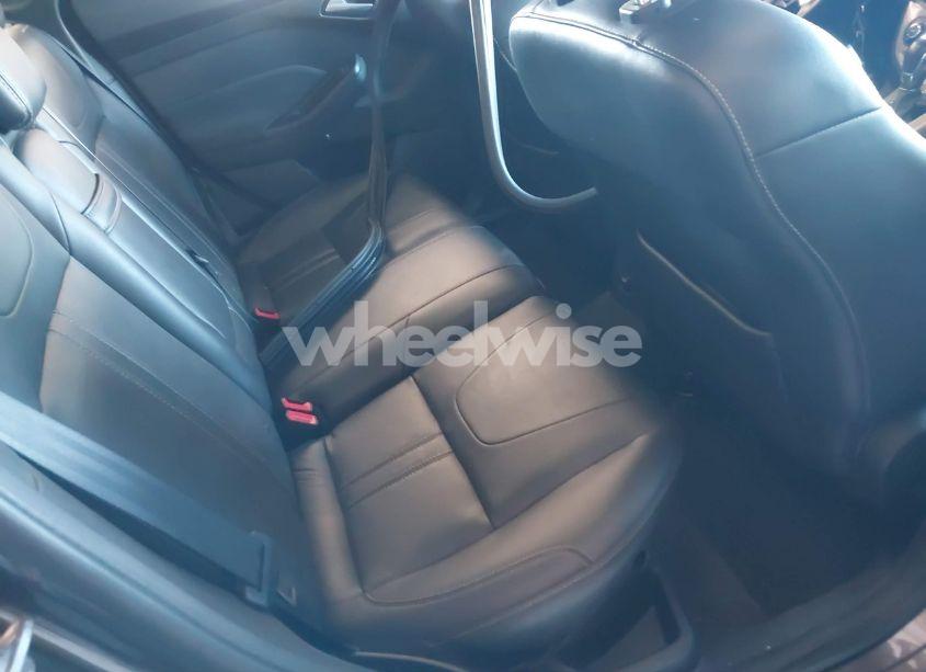 Photo 8 of 2012 Ford Focus SEL (VIN 1FAHP3H24CL194384)