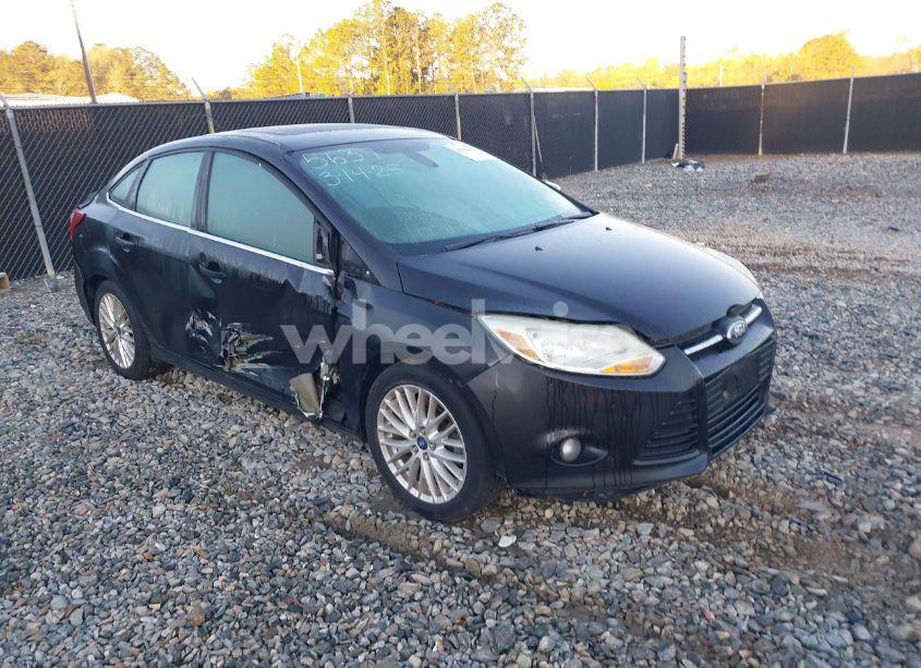 2012 Ford Focus SEL (VIN 1FAHP3H24CL316340) main photo
