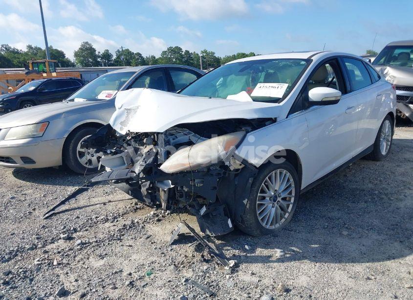 Photo 12 of 2012 Ford Focus SEL (VIN 1FAHP3H24CL317651)