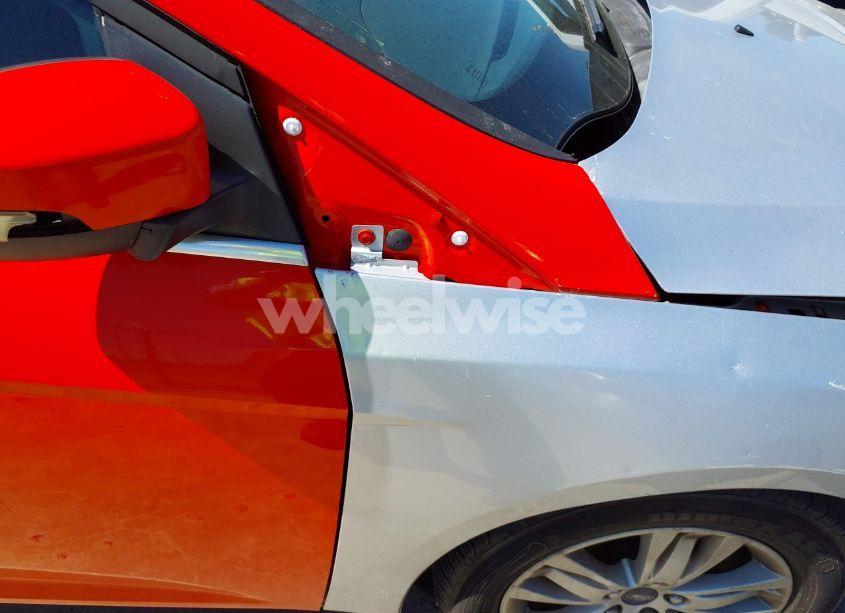 Photo 13 of 2012 Ford Focus SEL (VIN 1FAHP3H24CL387912)