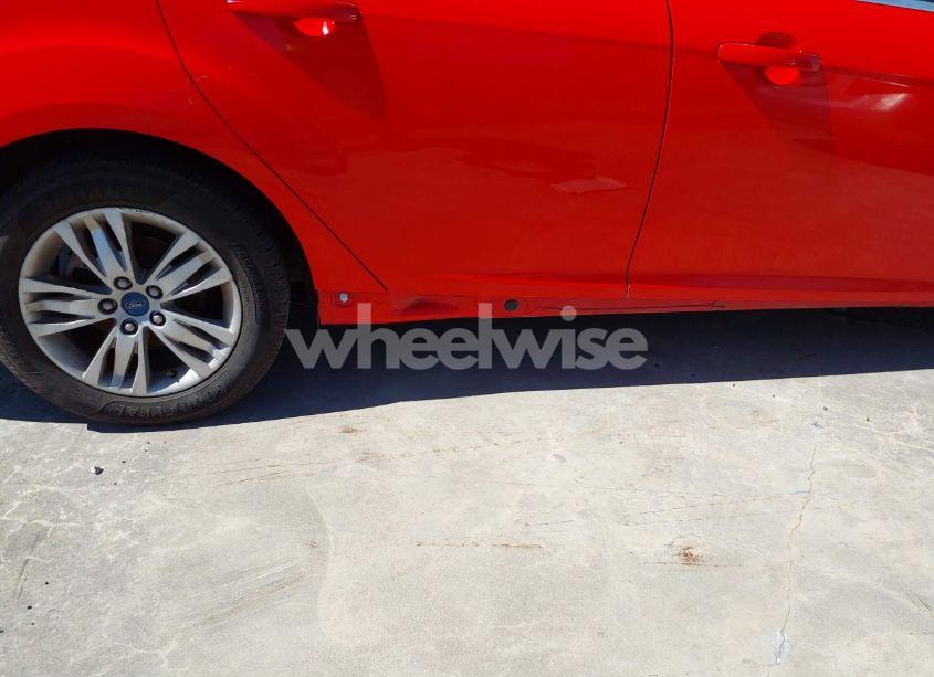 Photo 14 of 2012 Ford Focus SEL (VIN 1FAHP3H24CL387912)