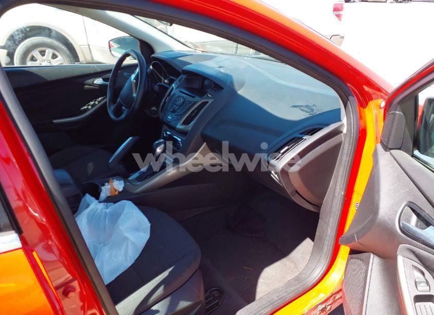 Photo 5 of 2012 Ford Focus SEL (VIN 1FAHP3H24CL387912)