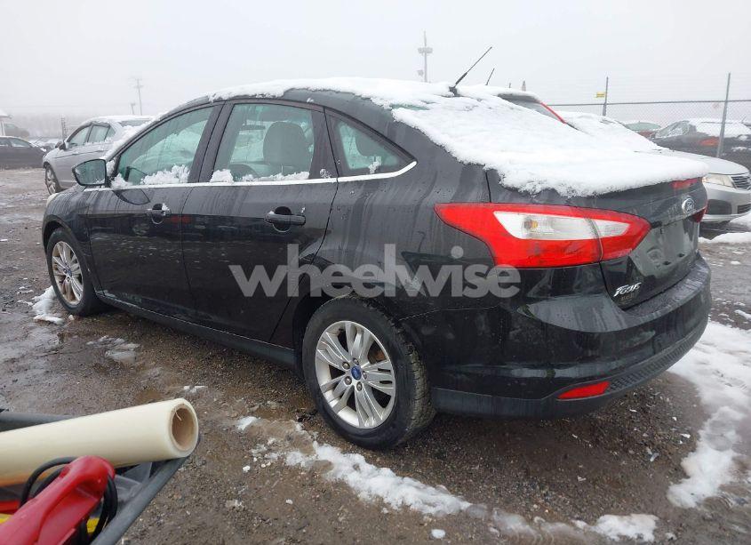 Photo 3 of 2012 Ford Focus SEL (VIN 1FAHP3H24CL419662)