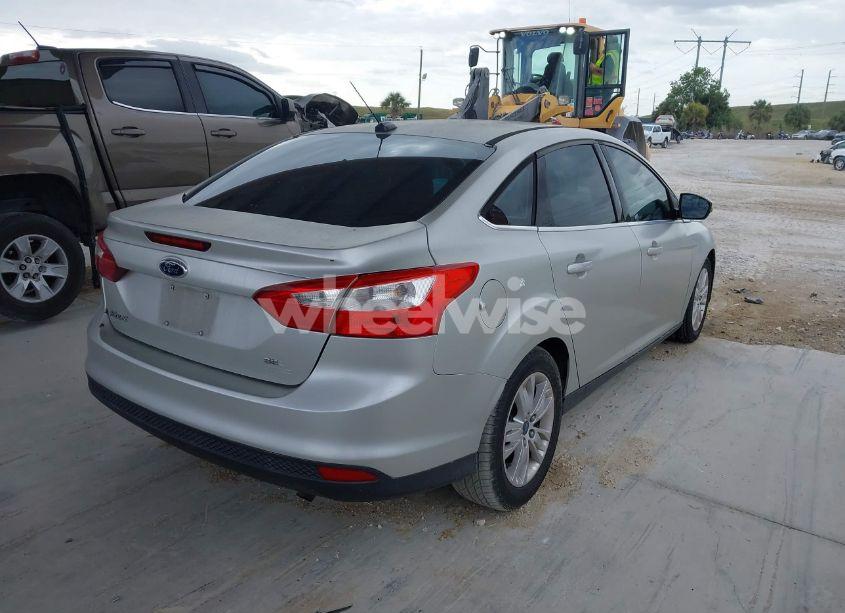 Photo 4 of 2012 Ford Focus SEL (VIN 1FAHP3H24CL457666)
