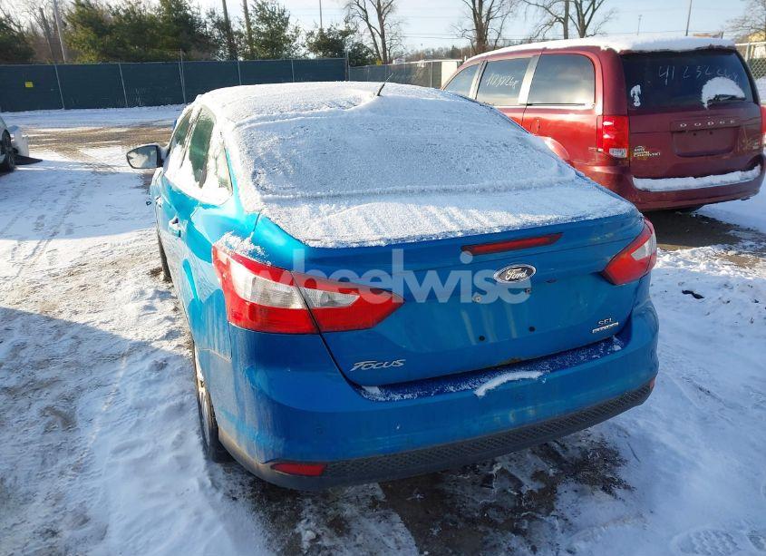 Photo 3 of 2012 Ford Focus SEL (VIN 1FAHP3H24CL475634)