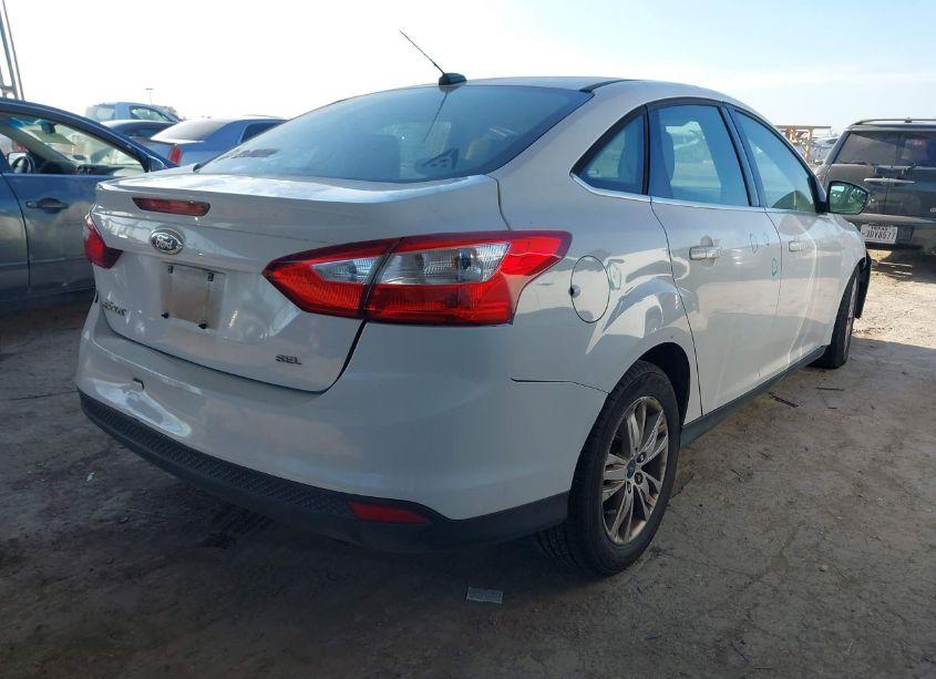 Photo 4 of 2012 Ford Focus SEL (VIN 1FAHP3H25CL200306)