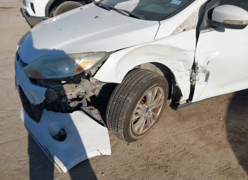 Photo 6 of 2012 Ford Focus SEL (VIN 1FAHP3H25CL200306)