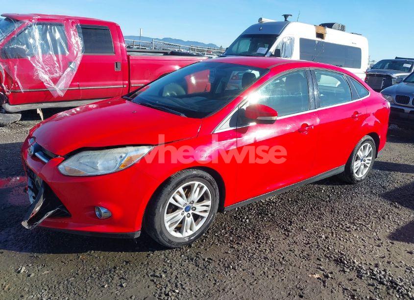 Photo 2 of 2012 Ford Focus SEL (VIN 1FAHP3H25CL324768)