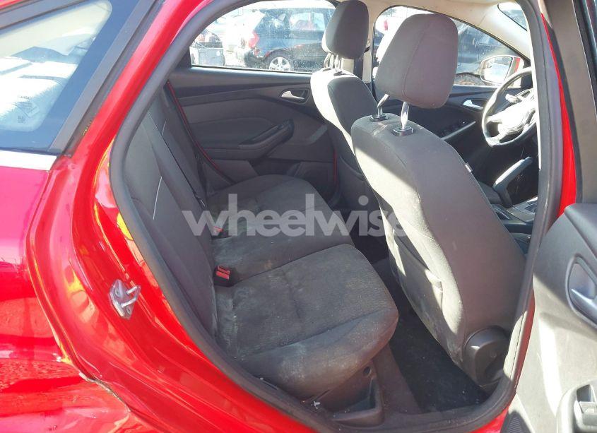 Photo 8 of 2012 Ford Focus SEL (VIN 1FAHP3H25CL324768)