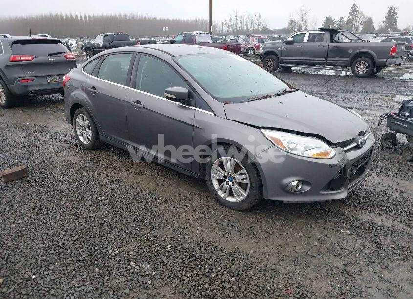 2012 Ford Focus SEL (VIN 1FAHP3H26CL239437) main photo
