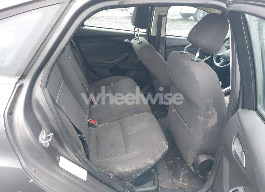 Photo 8 of 2012 Ford Focus SEL (VIN 1FAHP3H26CL239437)