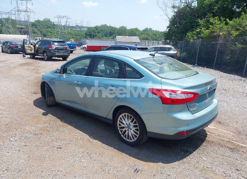 Photo 3 of 2012 Ford Focus SEL (VIN 1FAHP3H26CL247022)