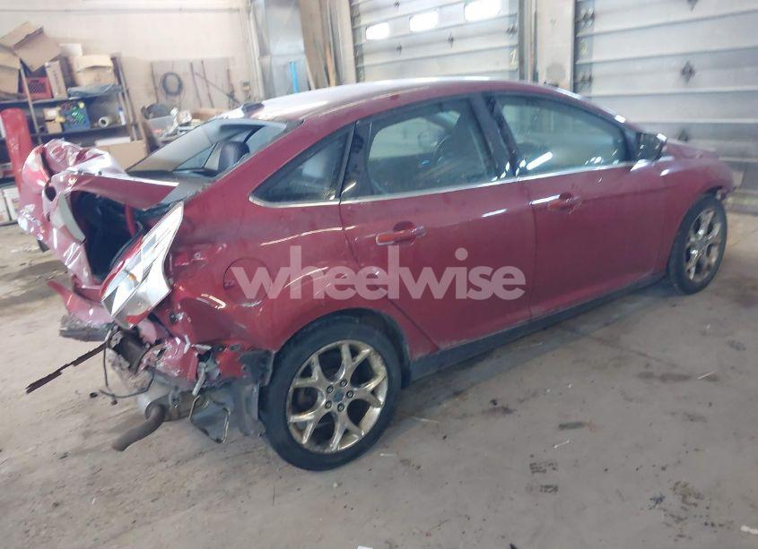 Photo 4 of 2012 Ford Focus SEL (VIN 1FAHP3H26CL400160)