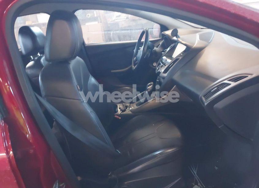 Photo 5 of 2012 Ford Focus SEL (VIN 1FAHP3H26CL400160)