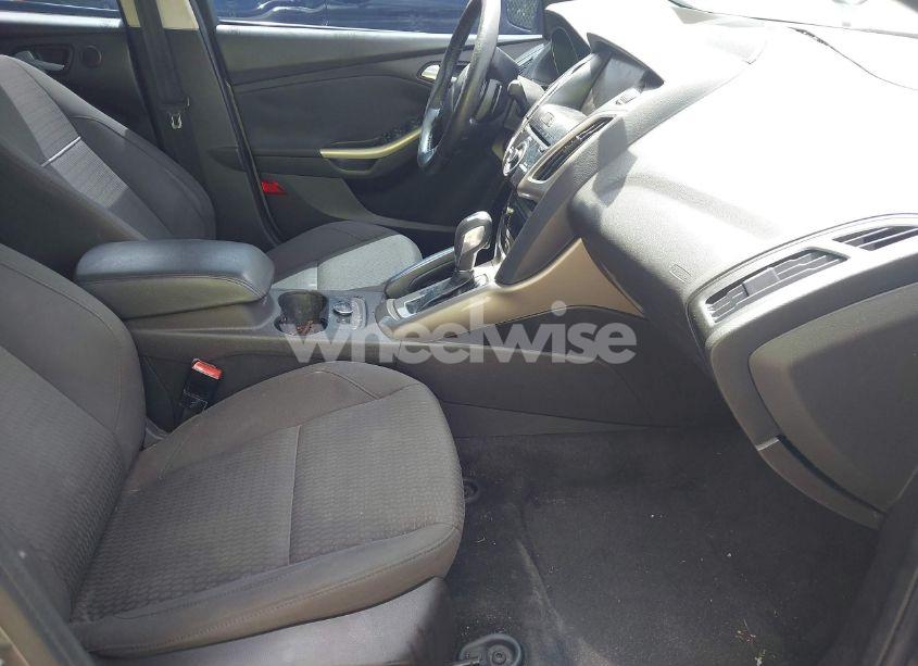 Photo 5 of 2012 Ford Focus SEL (VIN 1FAHP3H26CL429013)