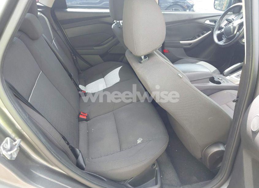 Photo 8 of 2012 Ford Focus SEL (VIN 1FAHP3H26CL429013)