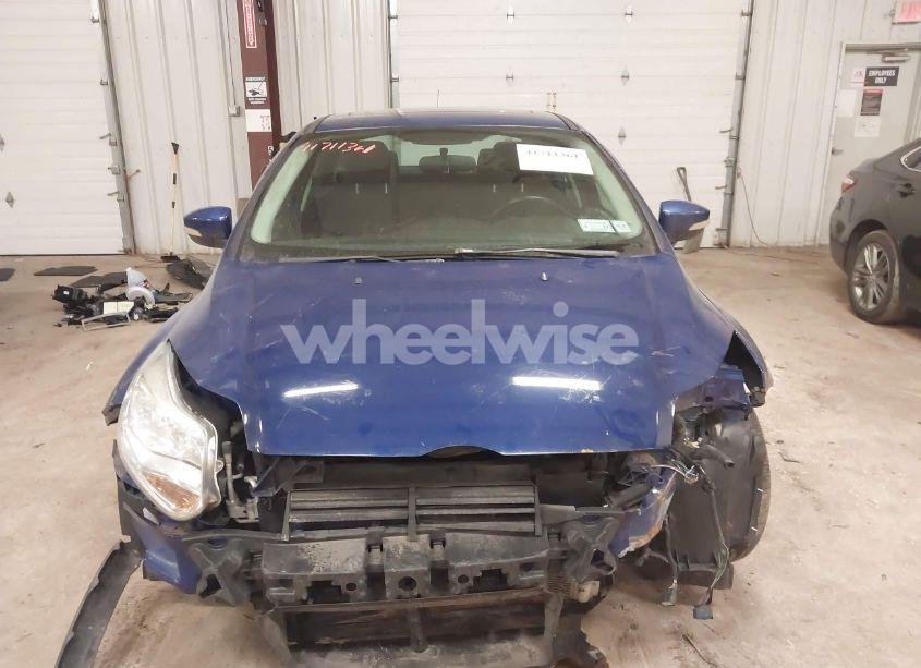 Photo 12 of 2012 Ford Focus SEL (VIN 1FAHP3H26CL447091)