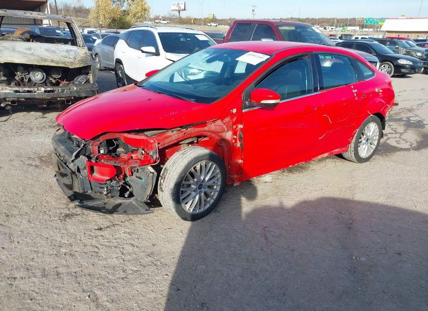 Photo 2 of 2012 Ford Focus SEL (VIN 1FAHP3H26CL450797)