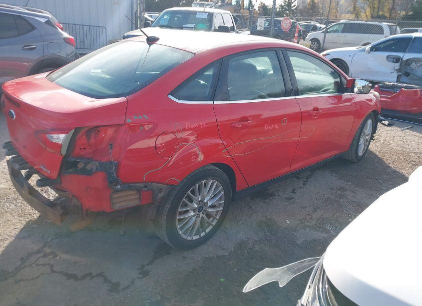 Photo 4 of 2012 Ford Focus SEL (VIN 1FAHP3H26CL450797)