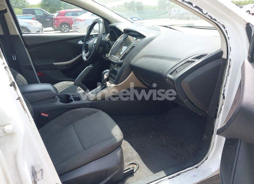 Photo 5 of 2012 Ford Focus SEL (VIN 1FAHP3H27CL191043)