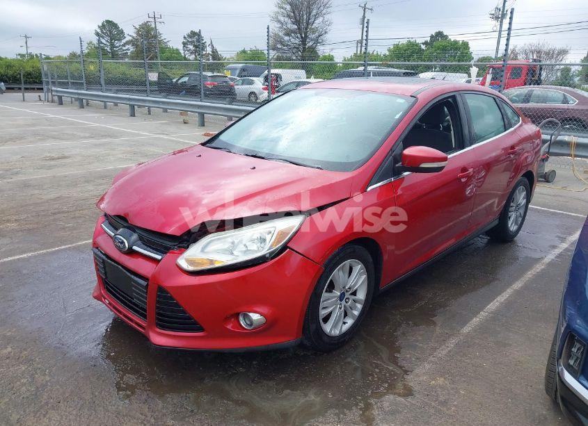 Photo 2 of 2012 Ford Focus SEL (VIN 1FAHP3H27CL338414)