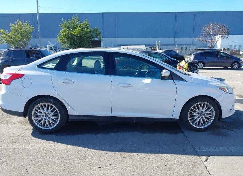 Photo 13 of 2012 Ford Focus SEL (VIN 1FAHP3H27CL348862)