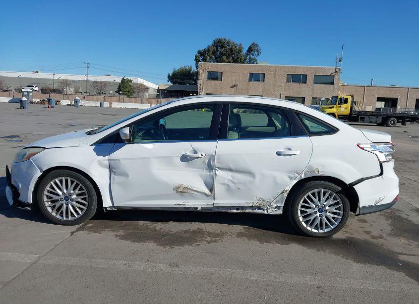 Photo 14 of 2012 Ford Focus SEL (VIN 1FAHP3H27CL348862)