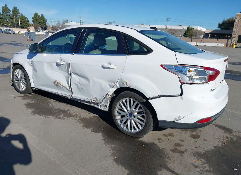 Photo 3 of 2012 Ford Focus SEL (VIN 1FAHP3H27CL348862)