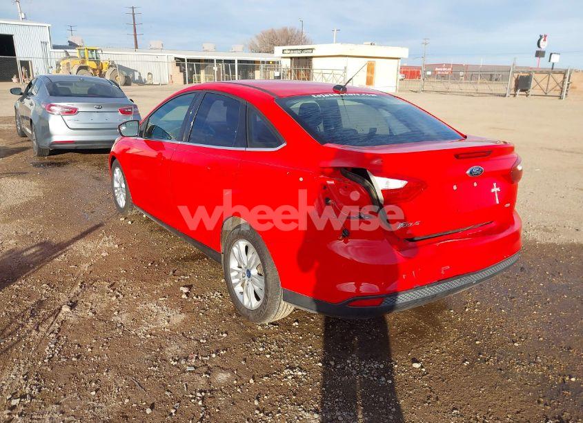 Photo 3 of 2012 Ford Focus SEL (VIN 1FAHP3H27CL362955)
