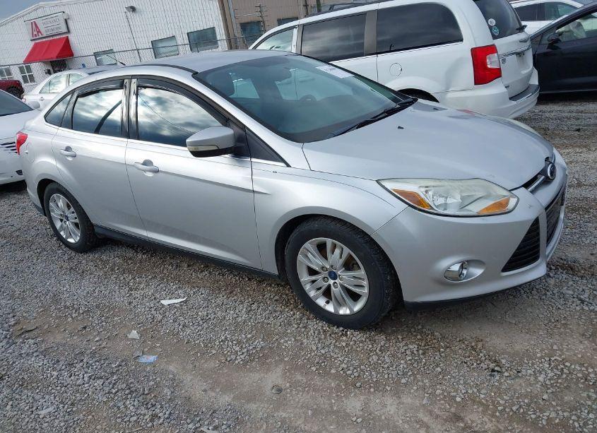 2012 Ford Focus SEL (VIN 1FAHP3H27CL362972) main photo