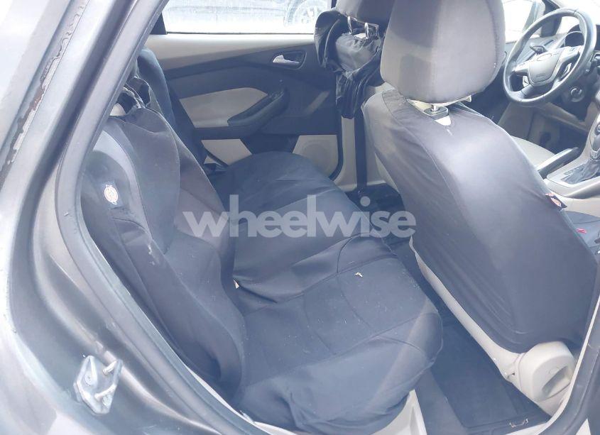 Photo 8 of 2012 Ford Focus SEL (VIN 1FAHP3H27CL424631)