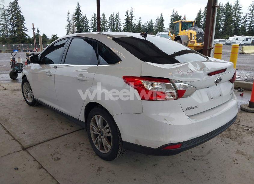 Photo 3 of 2012 Ford Focus SEL (VIN 1FAHP3H27CL479743)