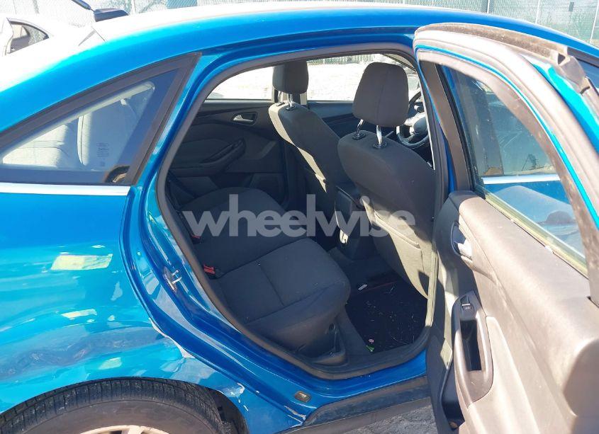 Photo 8 of 2012 Ford Focus SEL (VIN 1FAHP3H28CL163221)