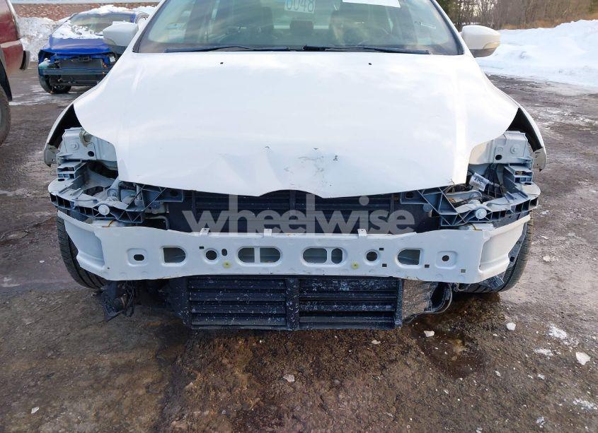 Photo 6 of 2012 Ford Focus SEL (VIN 1FAHP3H28CL204463)