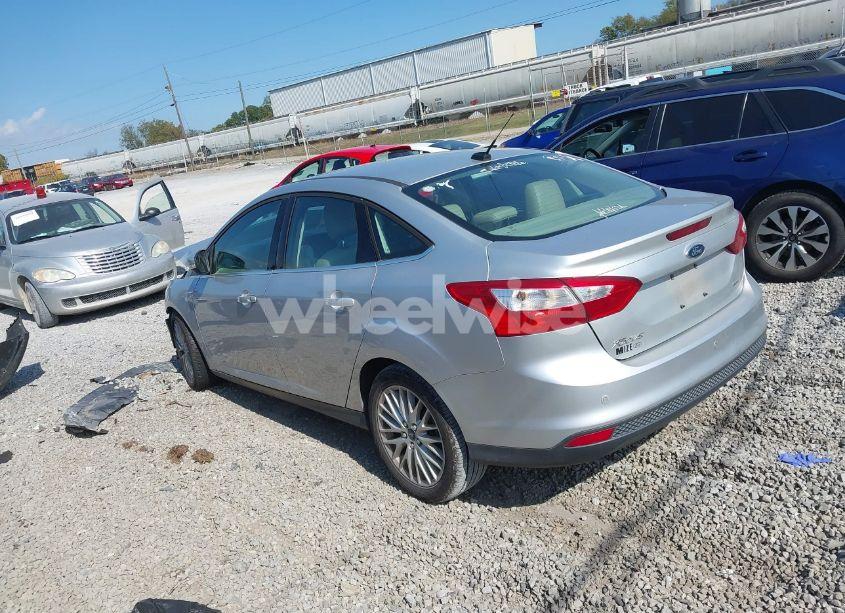 Photo 3 of 2012 Ford Focus SEL (VIN 1FAHP3H28CL230772)