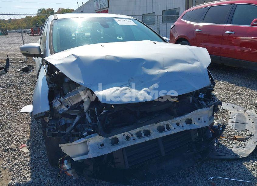 Photo 6 of 2012 Ford Focus SEL (VIN 1FAHP3H28CL230772)