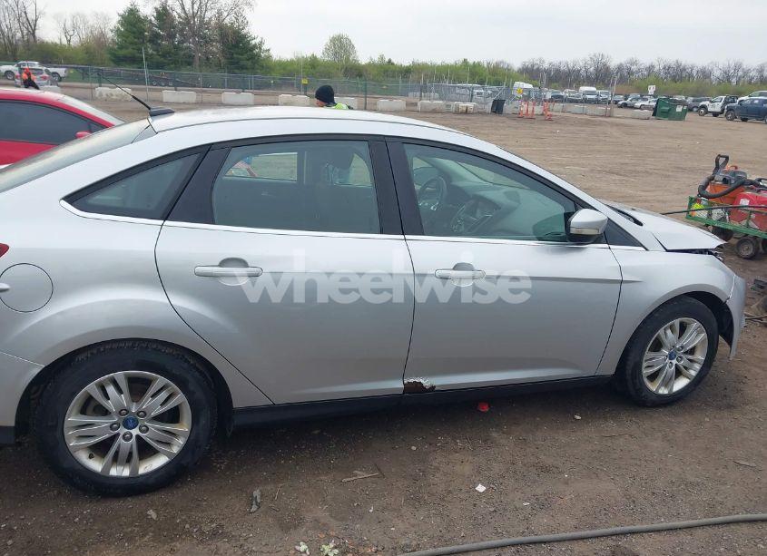 Photo 14 of 2012 Ford Focus SEL (VIN 1FAHP3H28CL266719)