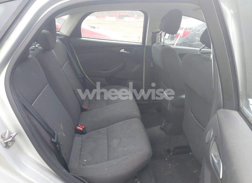 Photo 8 of 2012 Ford Focus SEL (VIN 1FAHP3H28CL266719)