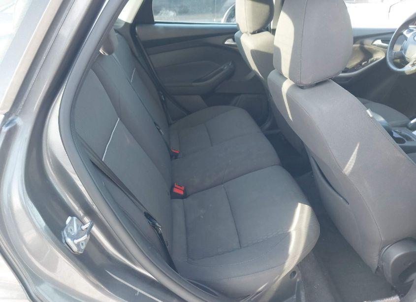 Photo 8 of 2012 Ford Focus SEL (VIN 1FAHP3H28CL470503)